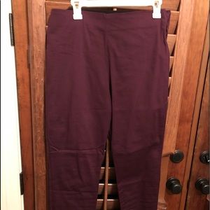 Stylish Maroon ankle pants